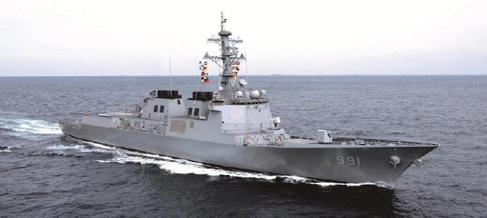 每天认识一件兵器“世宗大王”级导弹驱逐舰［韩］标准排水量：8500吨满载排水量