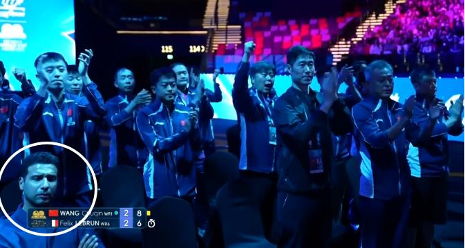 终于明白汉娜高达为何对孙颖莎的战术了如指掌？原来前几天，咱们教练席多了一个人