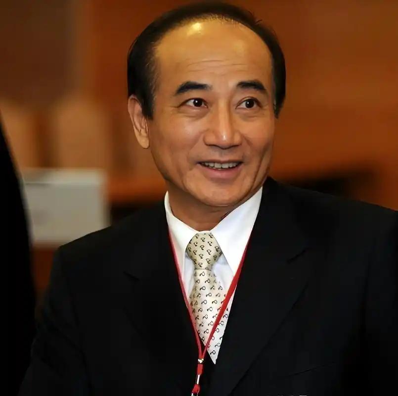炸锅了！王金平在国民党“双十庆典”上公开讲：“如今存在一个正牌的中华民国、一个冒