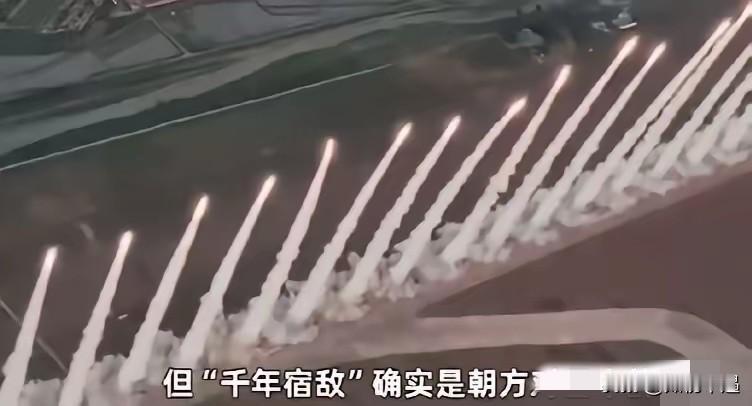 高市早苗这波操作是真飘了！一边对着二战后国际秩序指手画脚，公然挑衅底线，一边还厚