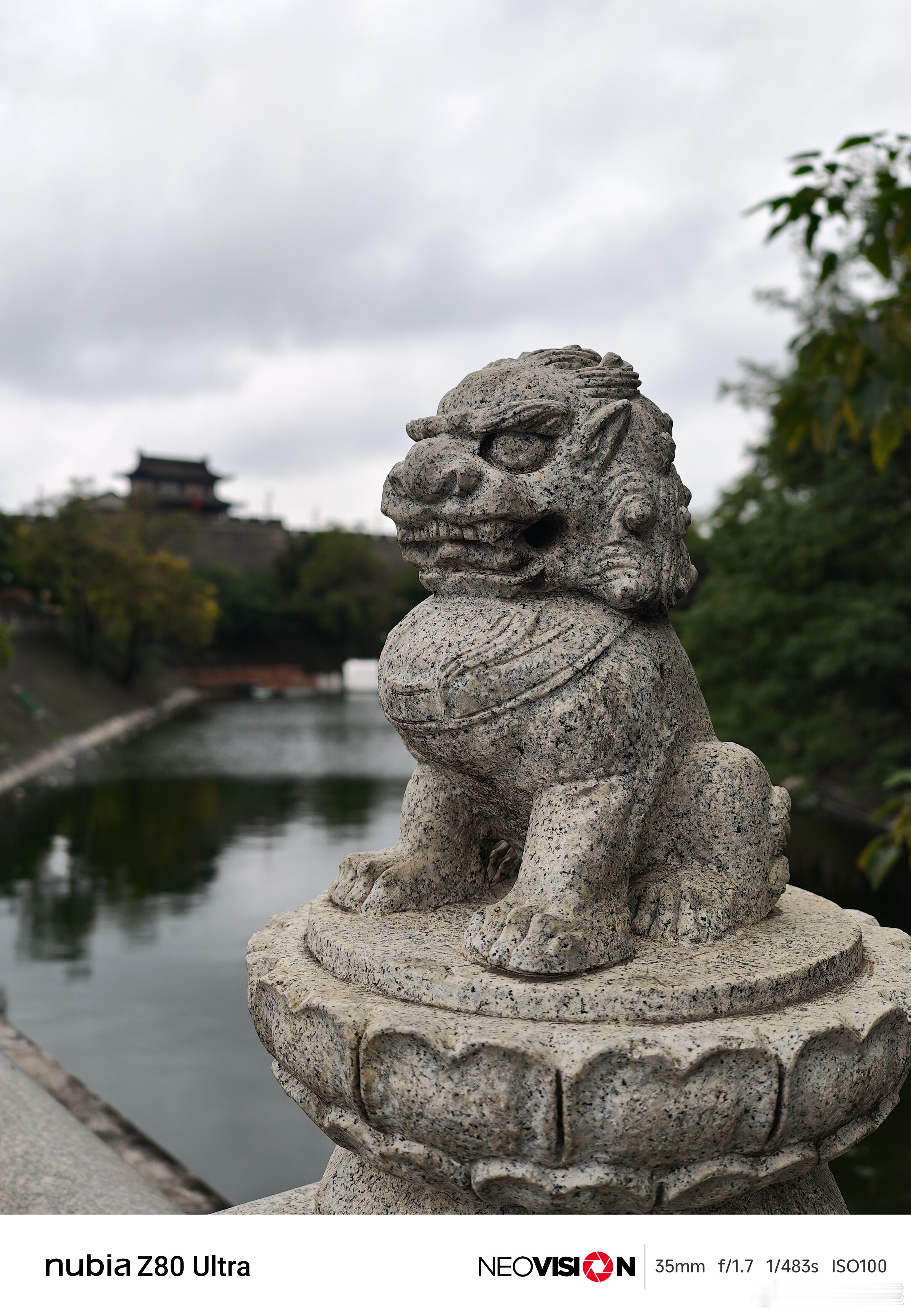带着努比亚Z80Ultra在西安拍人文，这颗35mm镜头真的太好用了，努比亚今