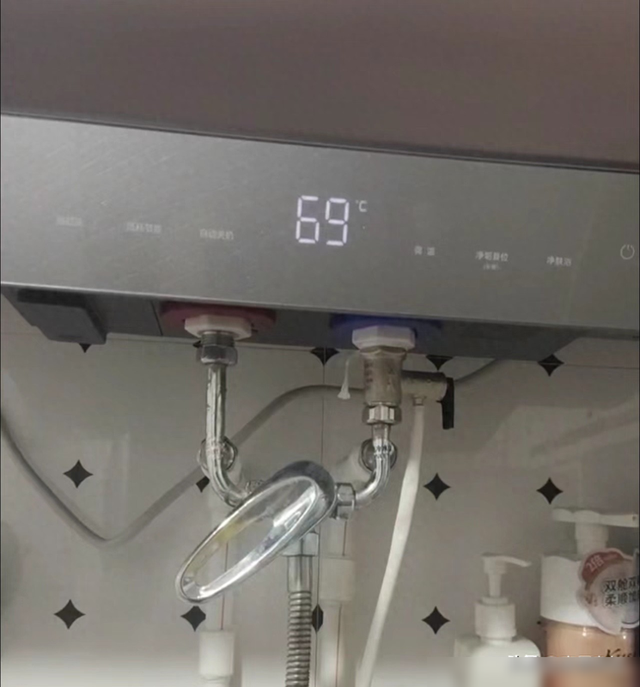 电热水器设置65℃还是70℃? 清几次水垢, 才发现我一直是错的