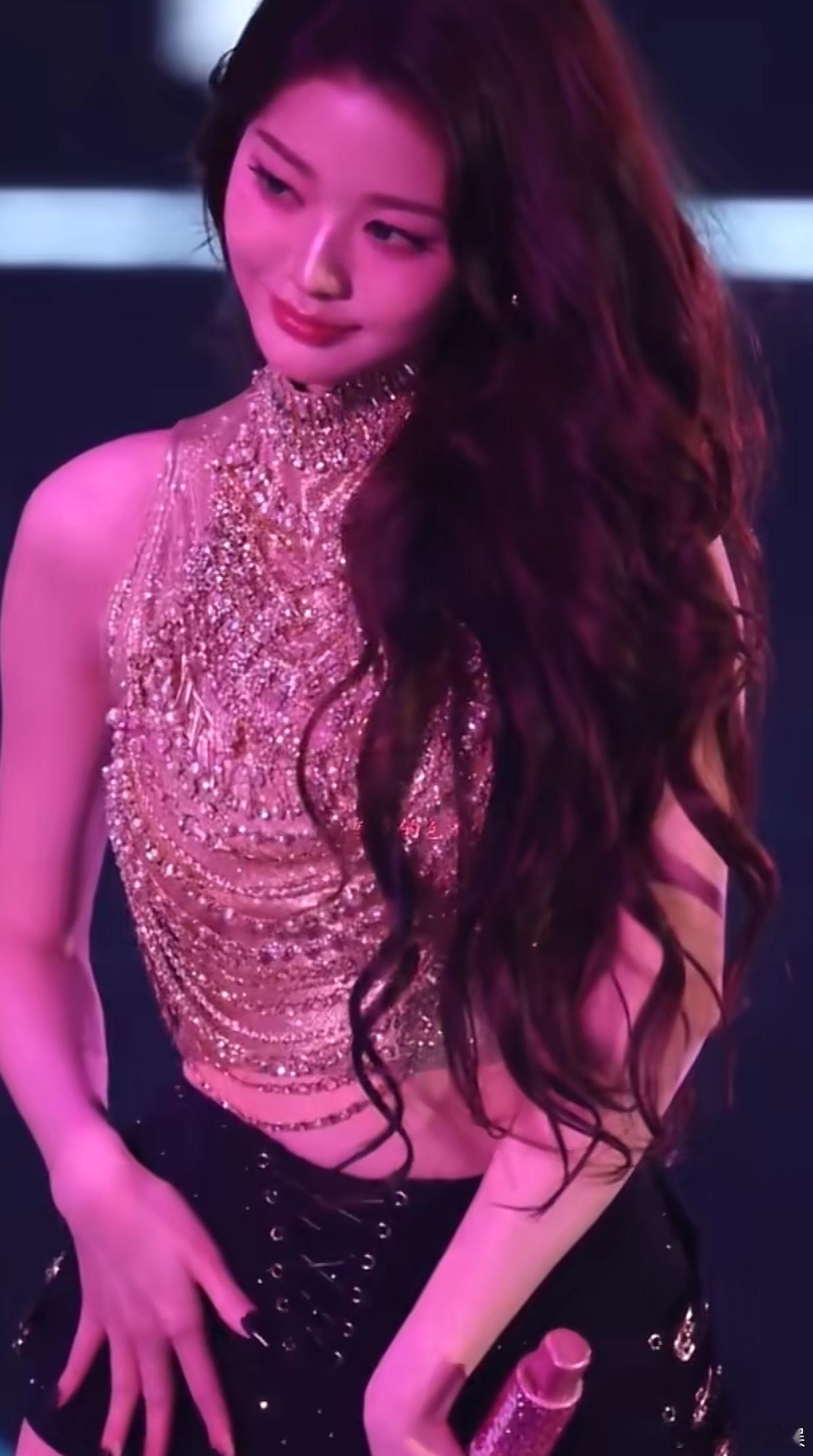 张元英现在有种成熟女人的韵味