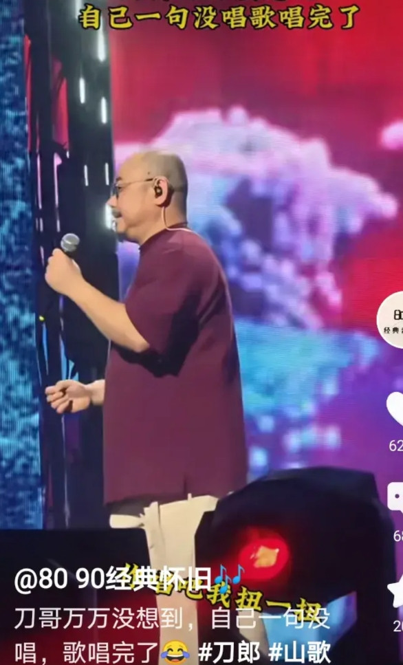 刀郎的受欢迎程度，他的歌曲在全国老百姓心中的地位，是国内其他歌手都难以企及的。演