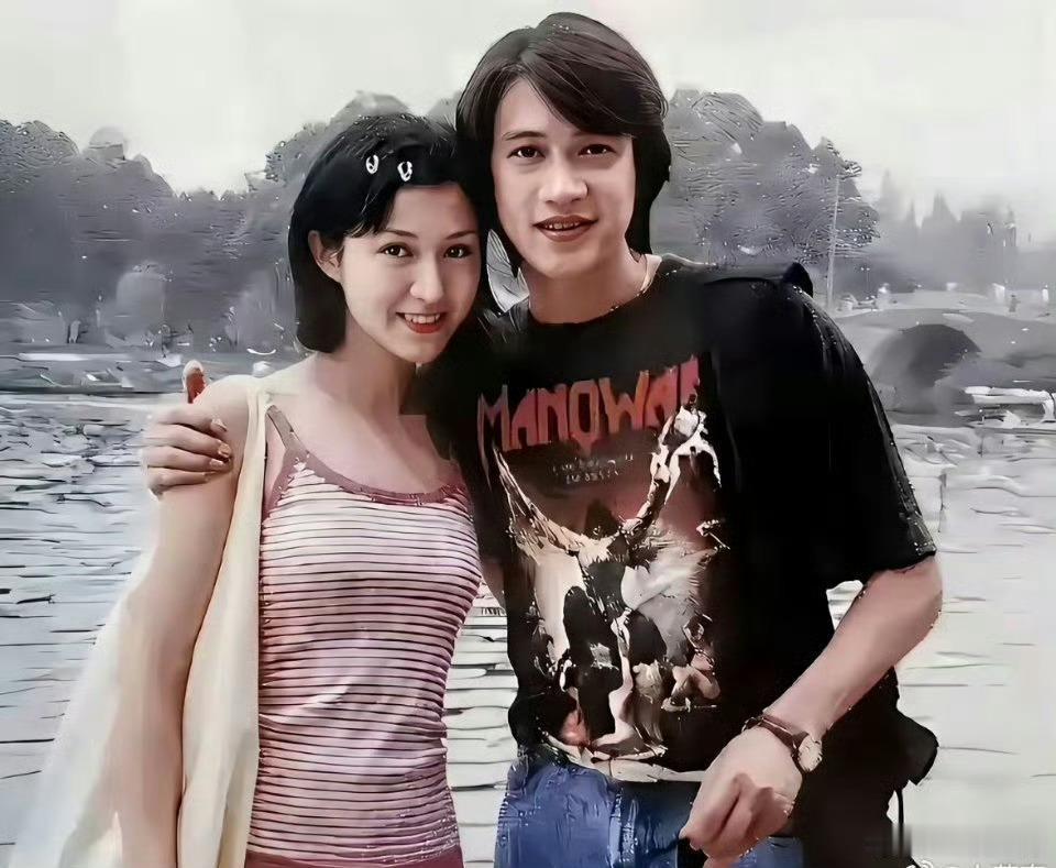 鲍蕾年轻时的颜值，放在当年也是妥妥的“神仙姐姐”级别，丝毫不输刘亦菲。难怪陆毅当