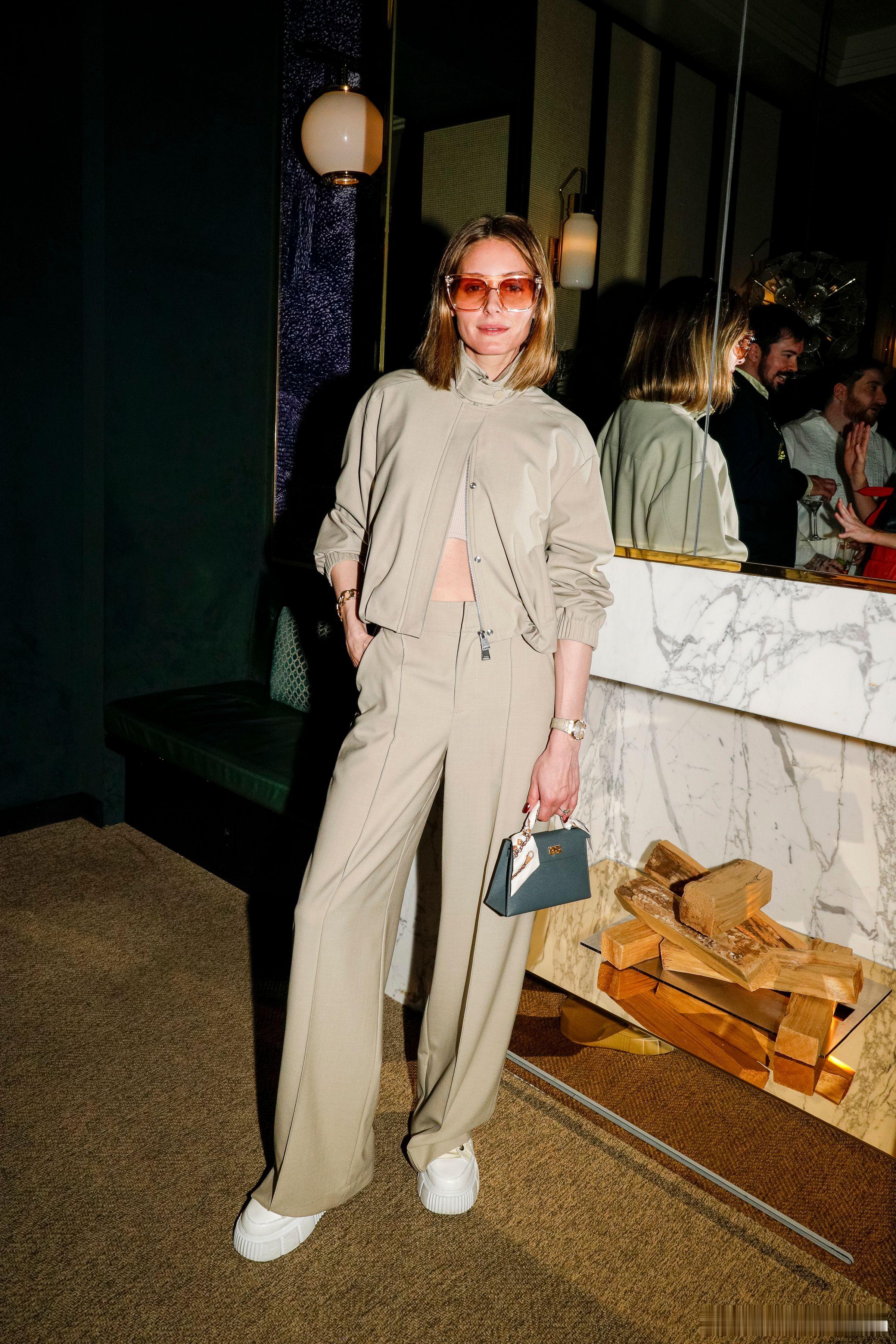 OliviaPalermo奥利维亚巴勒莫在纽约出席《ELLE》杂志举办的Dec