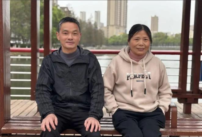 “这样的人品全国罕见！”男子离异后，1岁女儿被判给前妻，两人从此再无交集！不料，