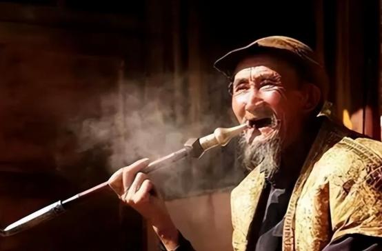 中国长寿之王——龚来发，终身未娶活到了133岁，可令人惊讶的是，他却有一个公认的