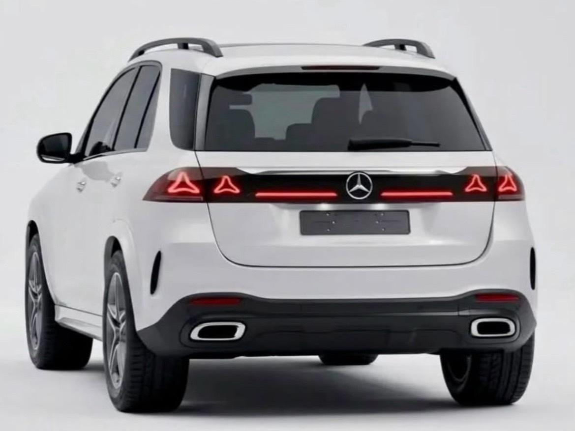 奔驰全新中改的GLE长这样这台车也会在27年加长国产…波波的车世界波波的小道消息