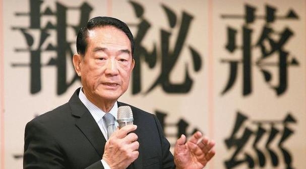 台湾知名人士宋楚瑜，在接受采访时表示“如果台湾不是大陆的领土，那么凭什么当年满清