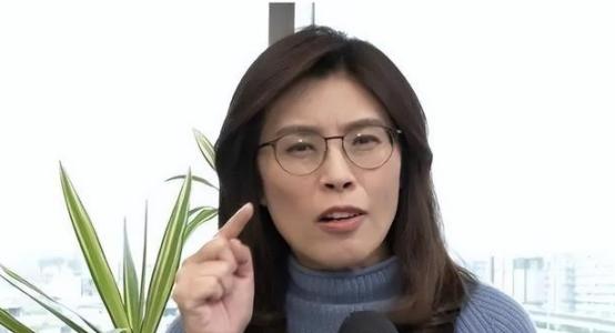 要我说，两千多万台湾人，最勇敢的人不是邱毅，洪秀柱，郁慕明，也不是高安国，馆长陈