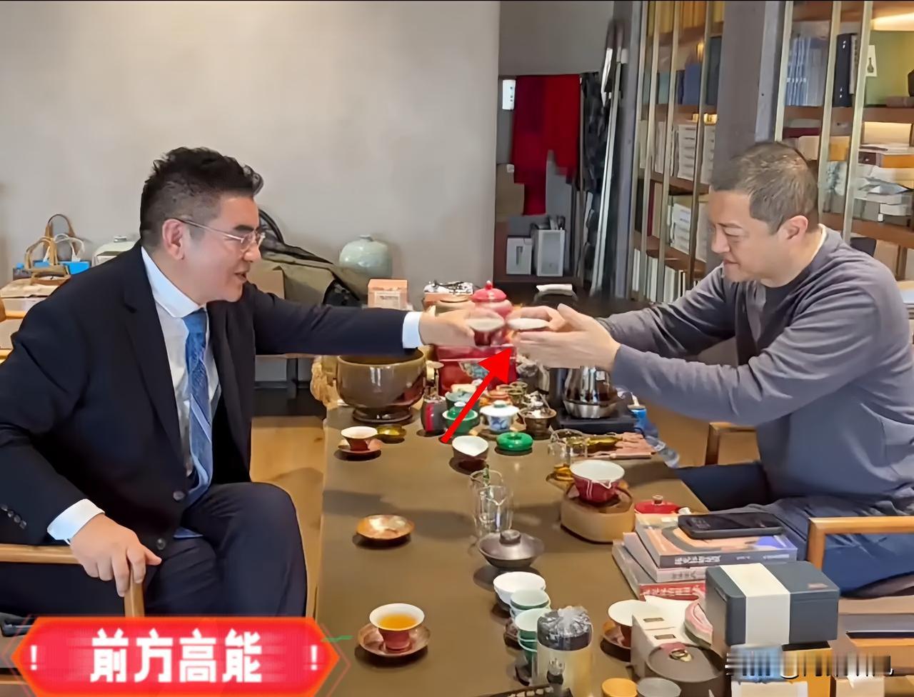 李亚鹏这嘴太会来事，不得不服李亚鹏这张嘴，是真能把话说进人心坎里。他和陈