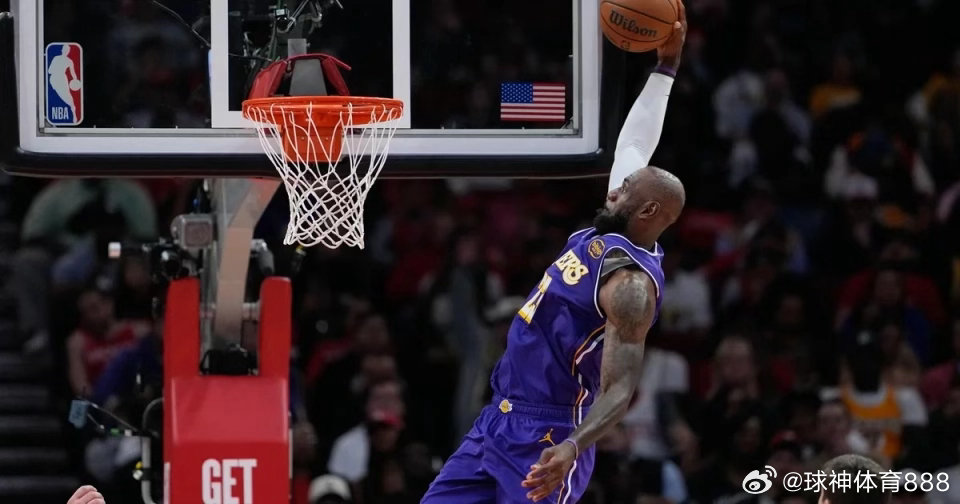 詹姆斯创造一项历史纪录湖人124-116击败火箭，詹姆斯出战34分钟，14投13