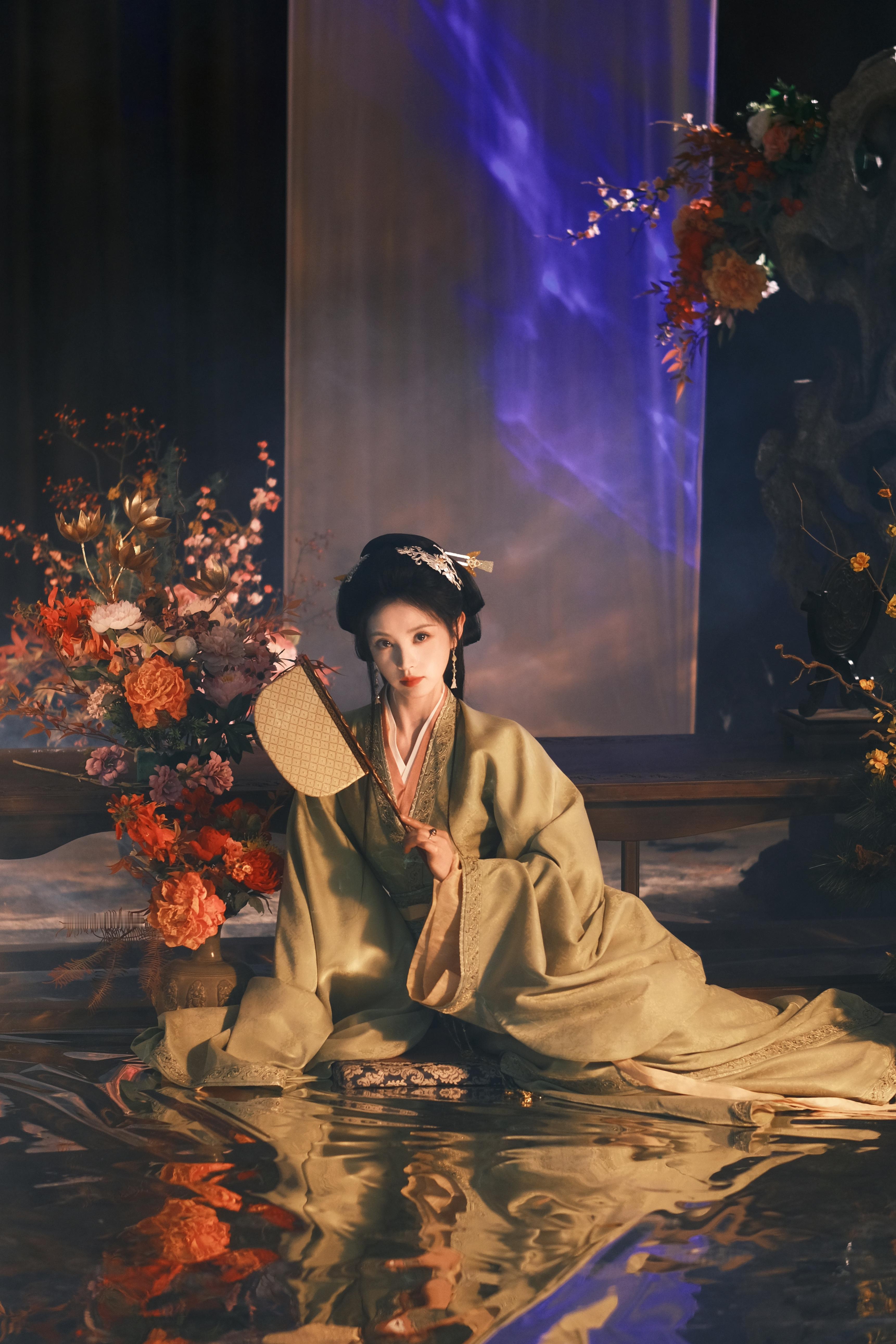 嗯嗯我是田曦薇梦女来的没刘海的小田太好梦了🤤嫁金钗阵容官宣田曦薇嫁金钗