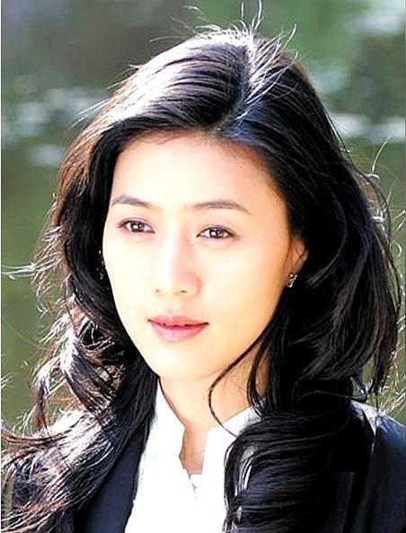 “红发导演”凌晨报警，田海蓉沉默，于朦胧37岁定格——谁把“不”字玩成护身符？