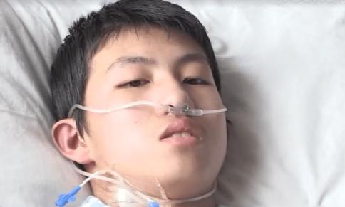 “回家准备后事吧。”2015年，黑龙江一名17岁少年时常感到心脏刺痛，拍