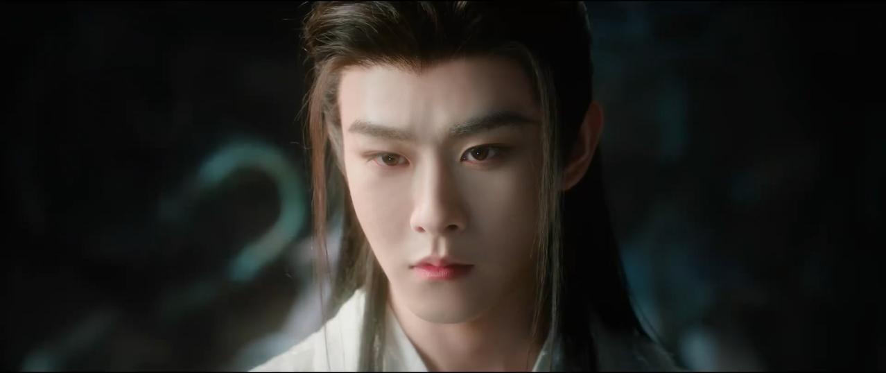 《月鳞绮纪》这个名字起得不好，这部剧应该改名叫《寄灵传》。无论是从戏份多少来看