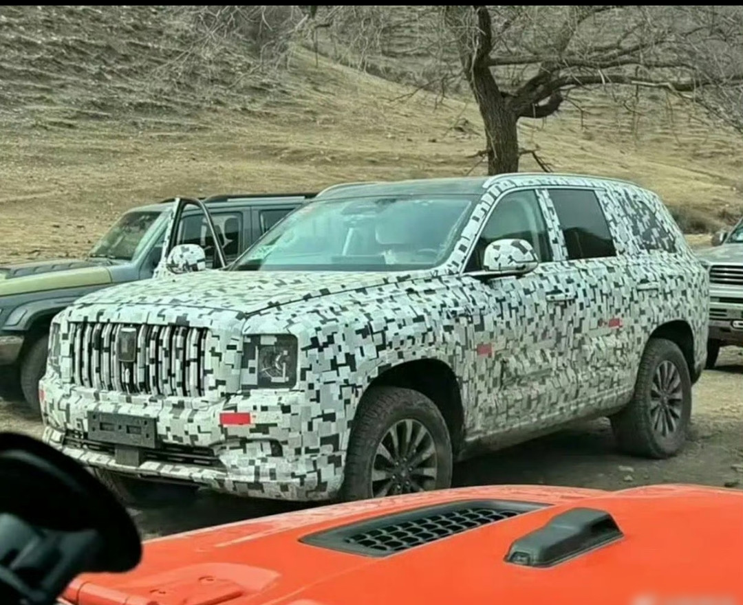 硬派方盒子今年要打成一锅粥了，坦克和猛龙虽说颜值在线，但造型总给人一种说不出的年