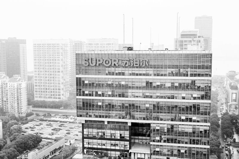 苏泊尔陷瓶颈二季度归母净利降18% 四年掏空式分红近100亿派现率116%