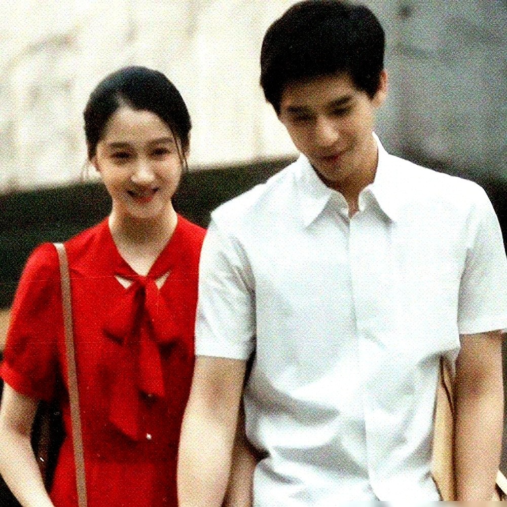 为了一个绯闻，男明星连夜跑回老家跟外公外婆当面解释。王安宇在杨天真的播客里直接交了底。他说自己找对象