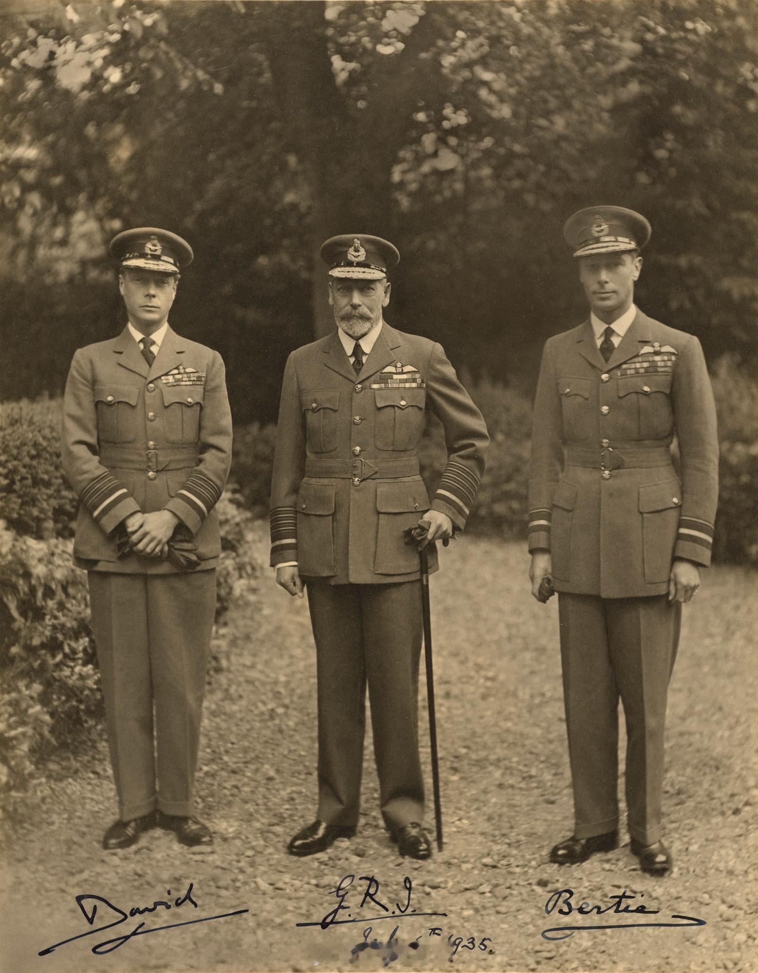 英国王室今天是乔治五世逝世9️⃣0️⃣周年，1936年是著名的三王之年👑