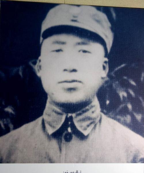 54年毛主席在视察途中，语重心长对滕代远说：今后你忙你的工作吧“1954年4月