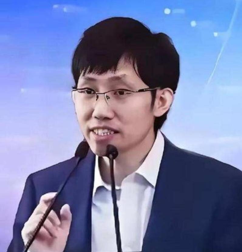 记者问：“中美AI差距到底有多大？”梁文锋毫不避讳、一针见血地回答：“表面