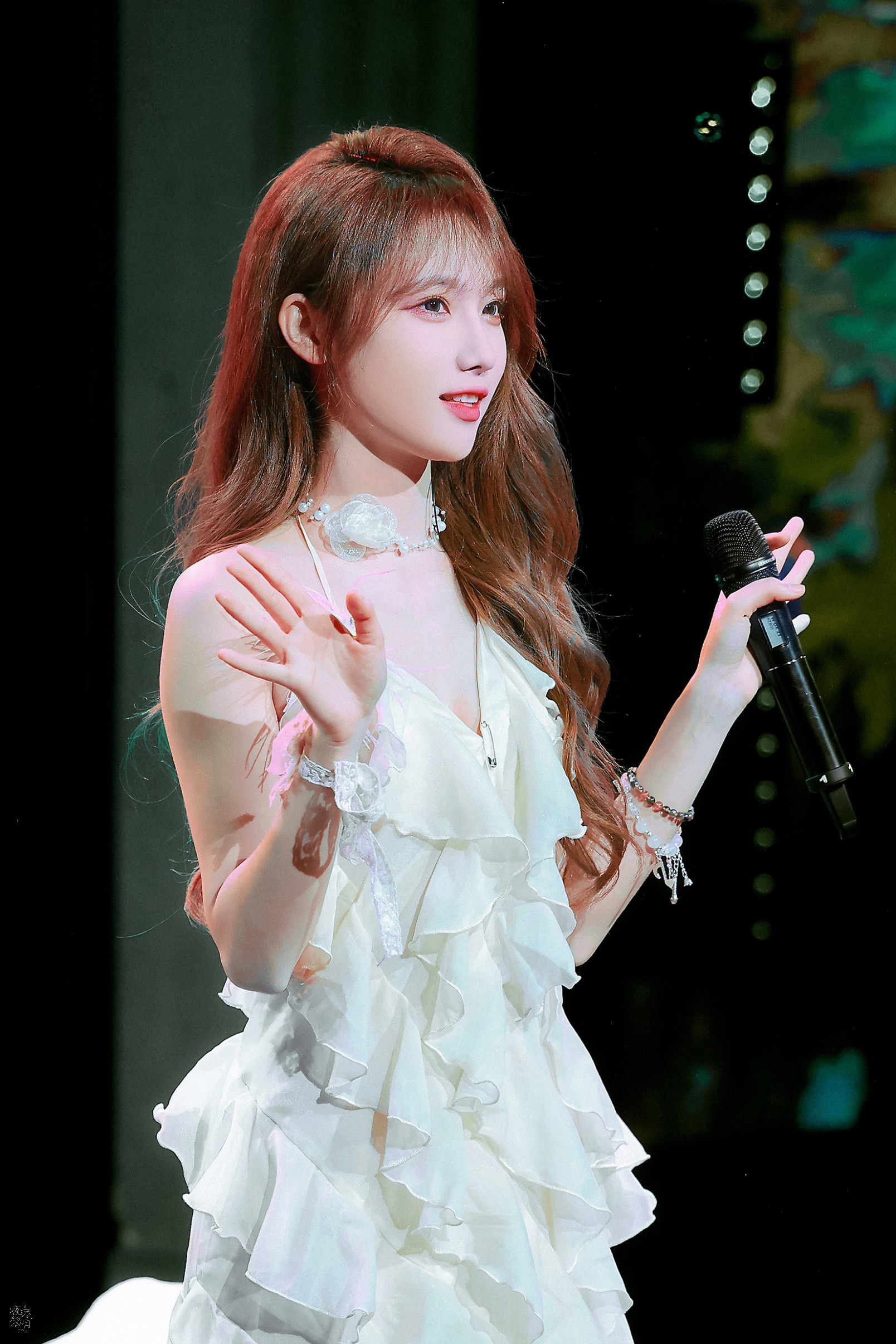 宋昕冉，好温柔的舞台少女​​​