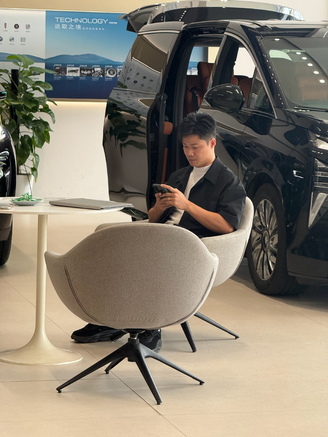 陪老友去提车[害羞]​