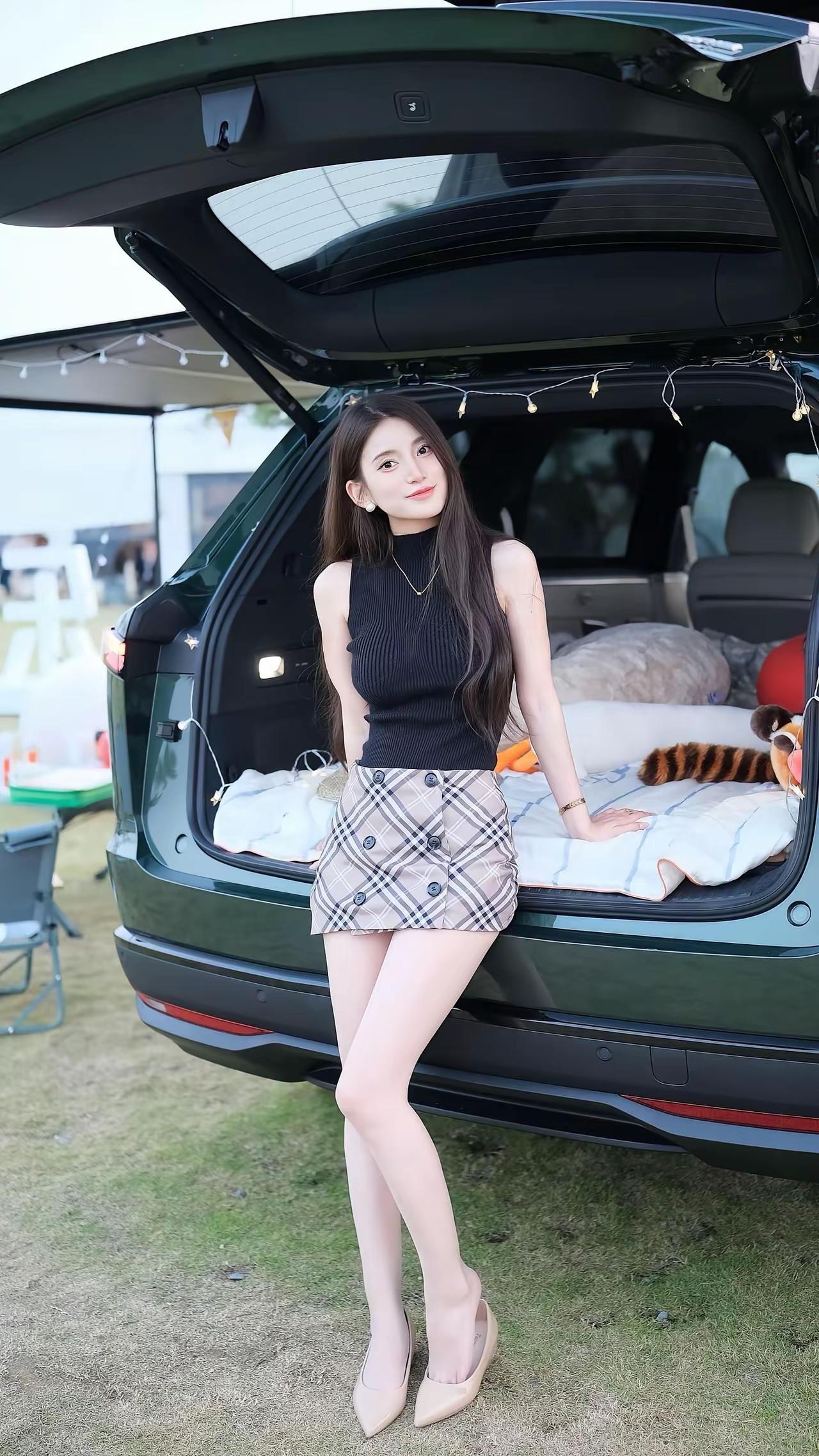 车模小姐姐
