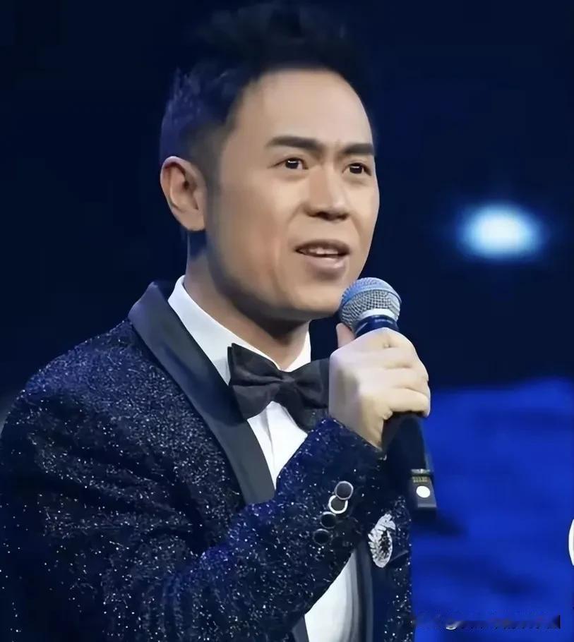 马健涛票房扑街是意料之中的事马健涛郑州演唱会将于9月4日在河南艺术中心大剧院