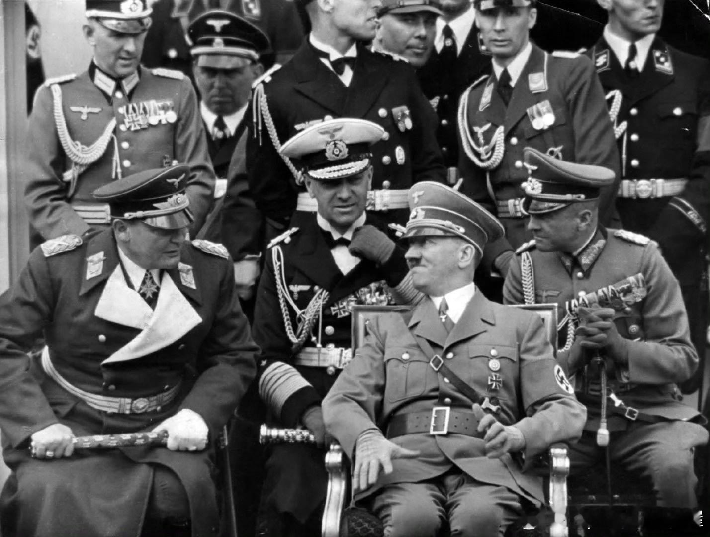 1939年4月20日德国举行希特勒50岁生日庆典阅兵仪式军事历史全触达​​​
