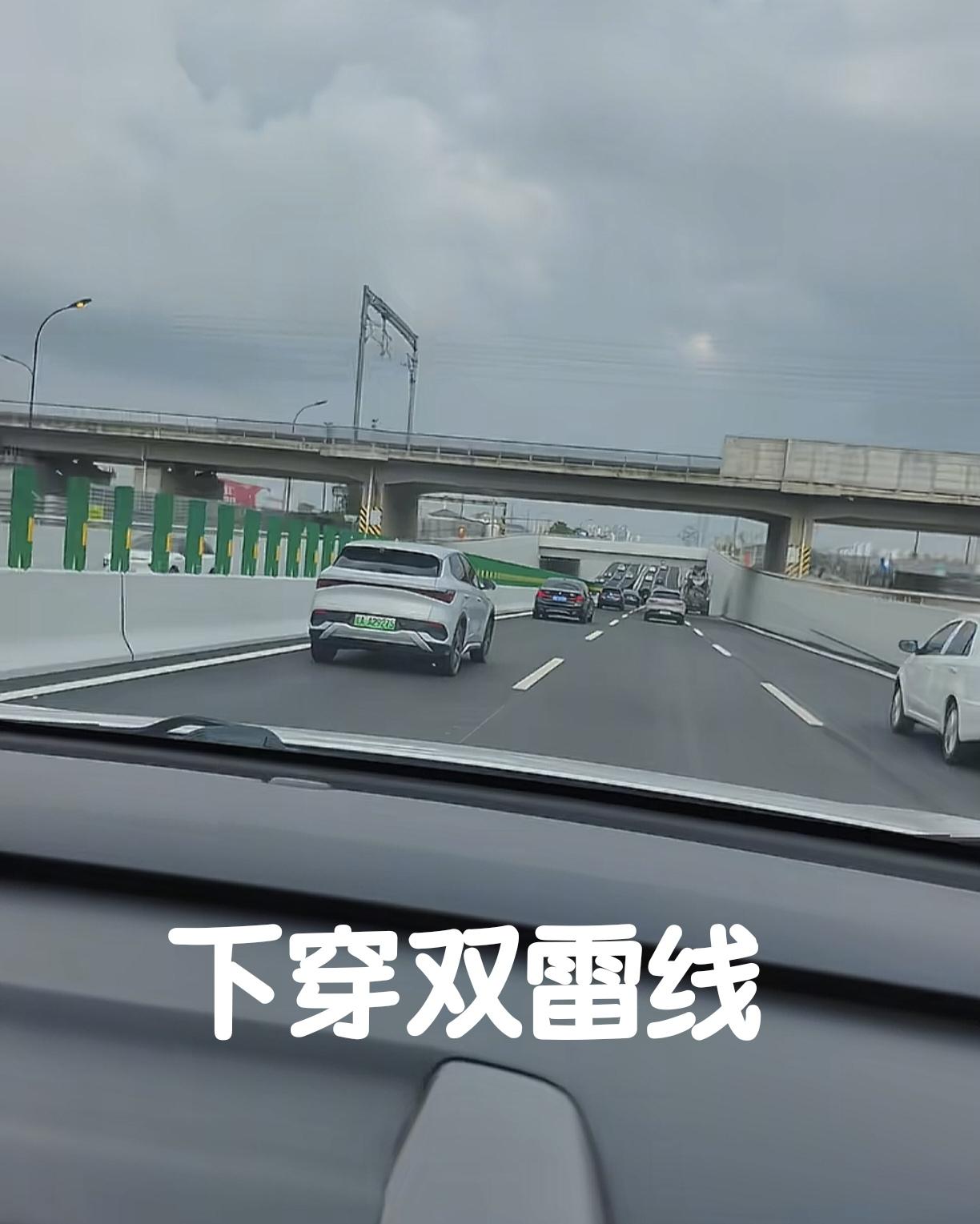 ［长江西路四十铺通车了，长江东路三十埠还会远吗］六安百姓期盼已久