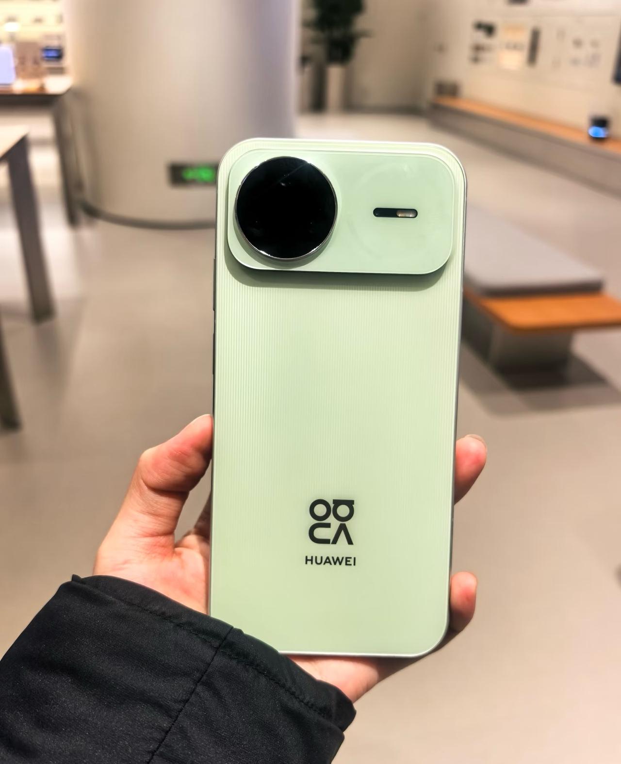 Nova15这个绿色好好看。每款都有四种颜色，简直长在我的审美点上。比Nov