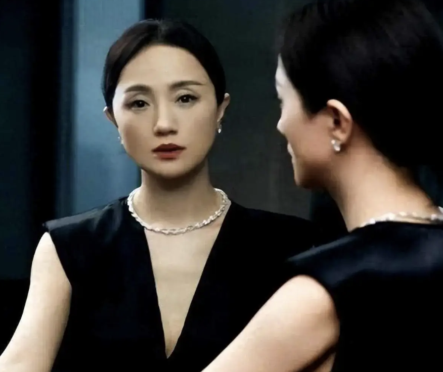 朱媛媛:从“国民媳妇”到“最佳女配角”，30年演艺生涯的璀璨与落幕