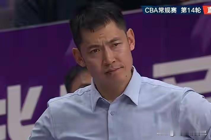 今晚估计北控又要被打花了，看看张庆鹏怎么应对吧！今晚北控将会对阵广厦，就目前两