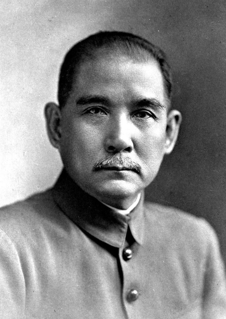 孙中山先生被尊为“中华民国国父”，这个称呼并非一开始就由官方颁布，而是先从民间