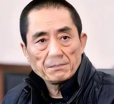 钱再多有啥用？76岁的张艺谋，终究还是步了张纪中的后尘。10月6日釜山电影节，长