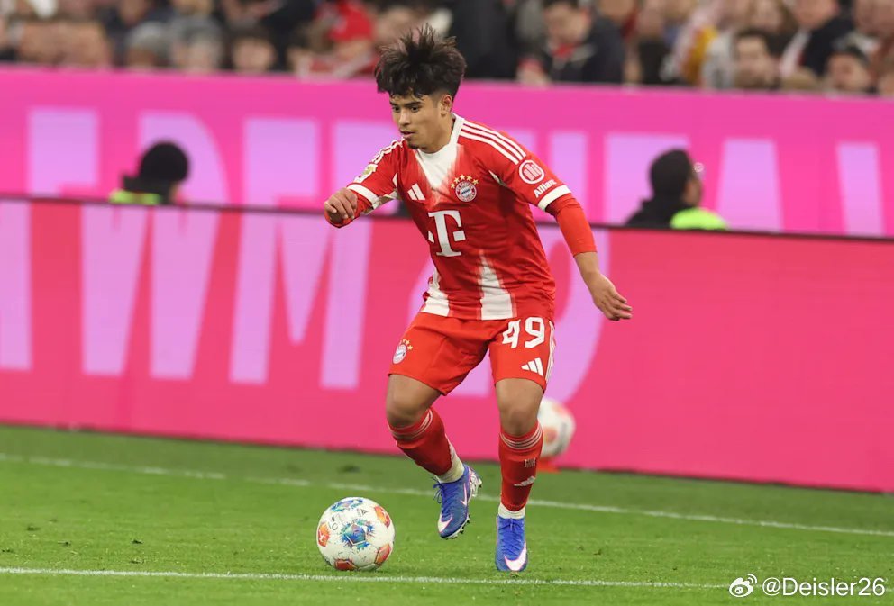 🚨【［KerryHau］談效力一線隊的拜仁青訓小將狀況🔴⚪️】1️⃣如果不