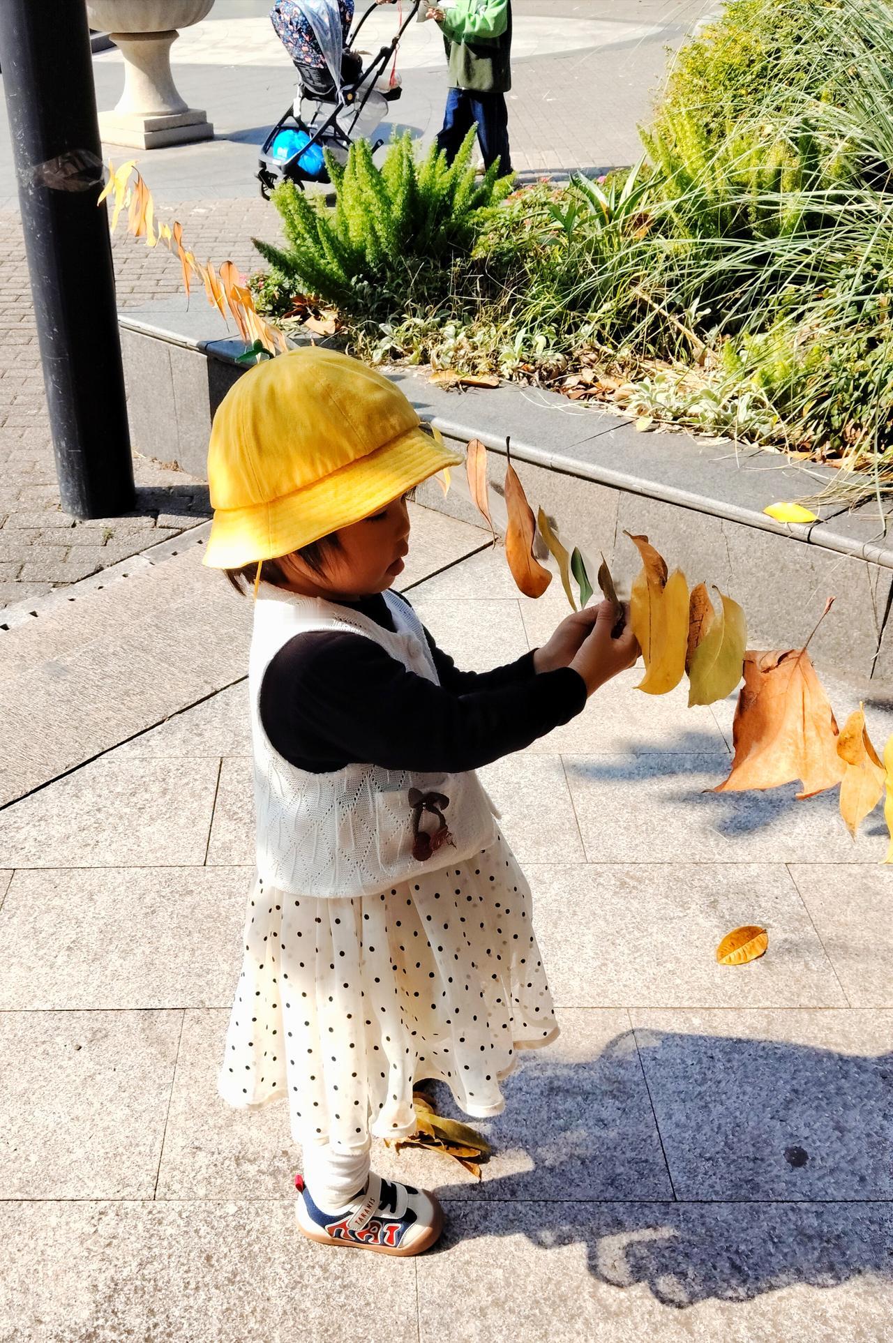 《经常被吼的孩子，性格会变得多可怕？父母别忽视这些潜在的伤害！》大家好，我是