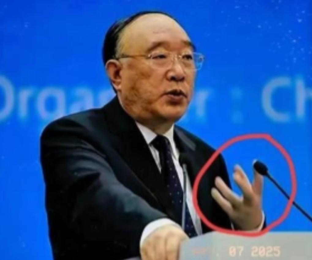 关税战打到头破血流，最坏的结果也就是7万多家美企全部撤走，每年损失6000亿美元