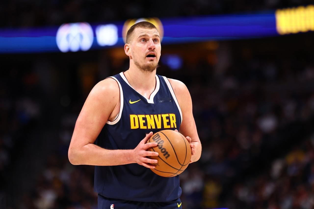 MVP竞争还得看亚历山大和约基奇，亚历山大3节打卡成为常态，约基奇几乎场场三双！