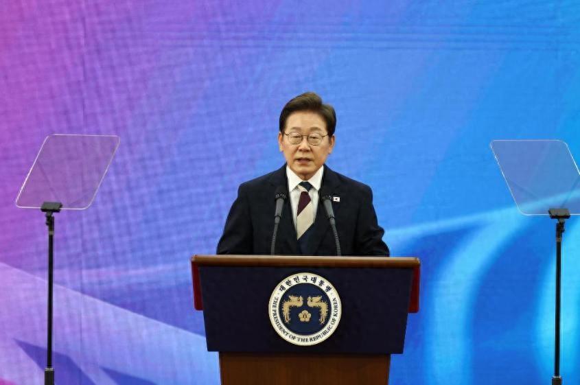 84万人迎自由，李在明大赦全韩国，唯独尹锡悦夫妇无路可退 韩国光复节80周年