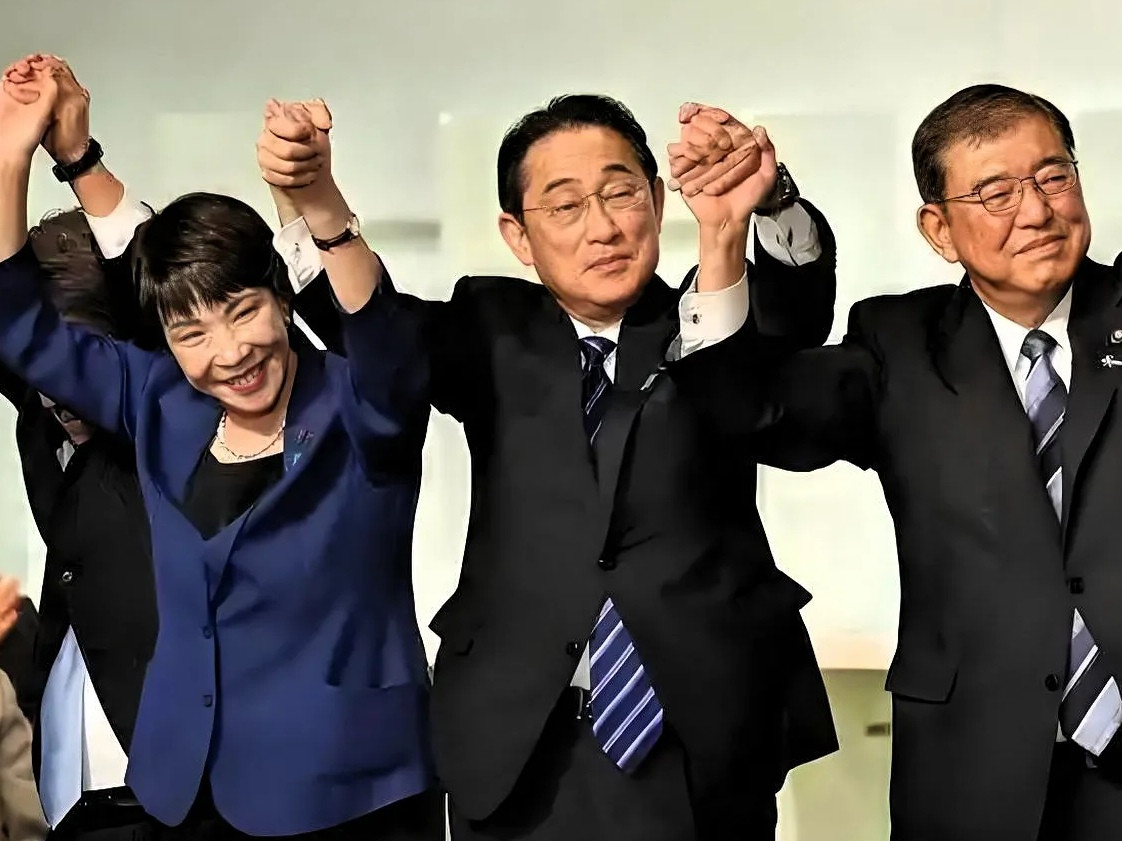 韩国虽然和美日经常搅和在一起，而且尹锡悦时期更是罕见的开启舔日模式。然而当高市