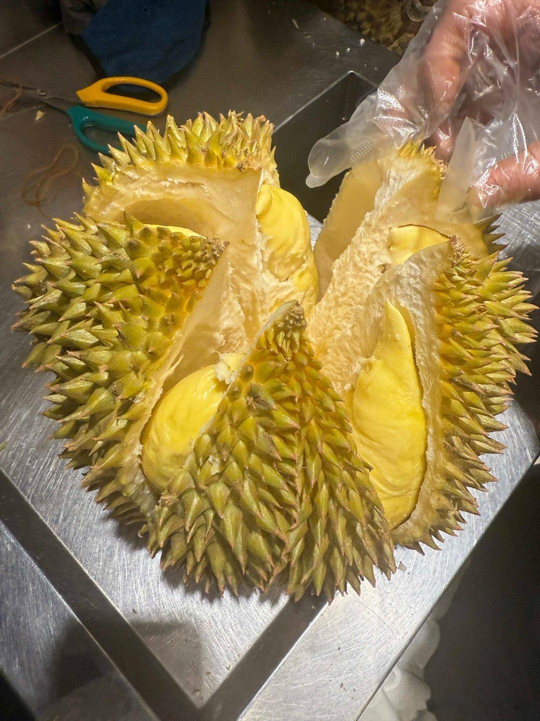 今天的榴莲是梦中情莲！