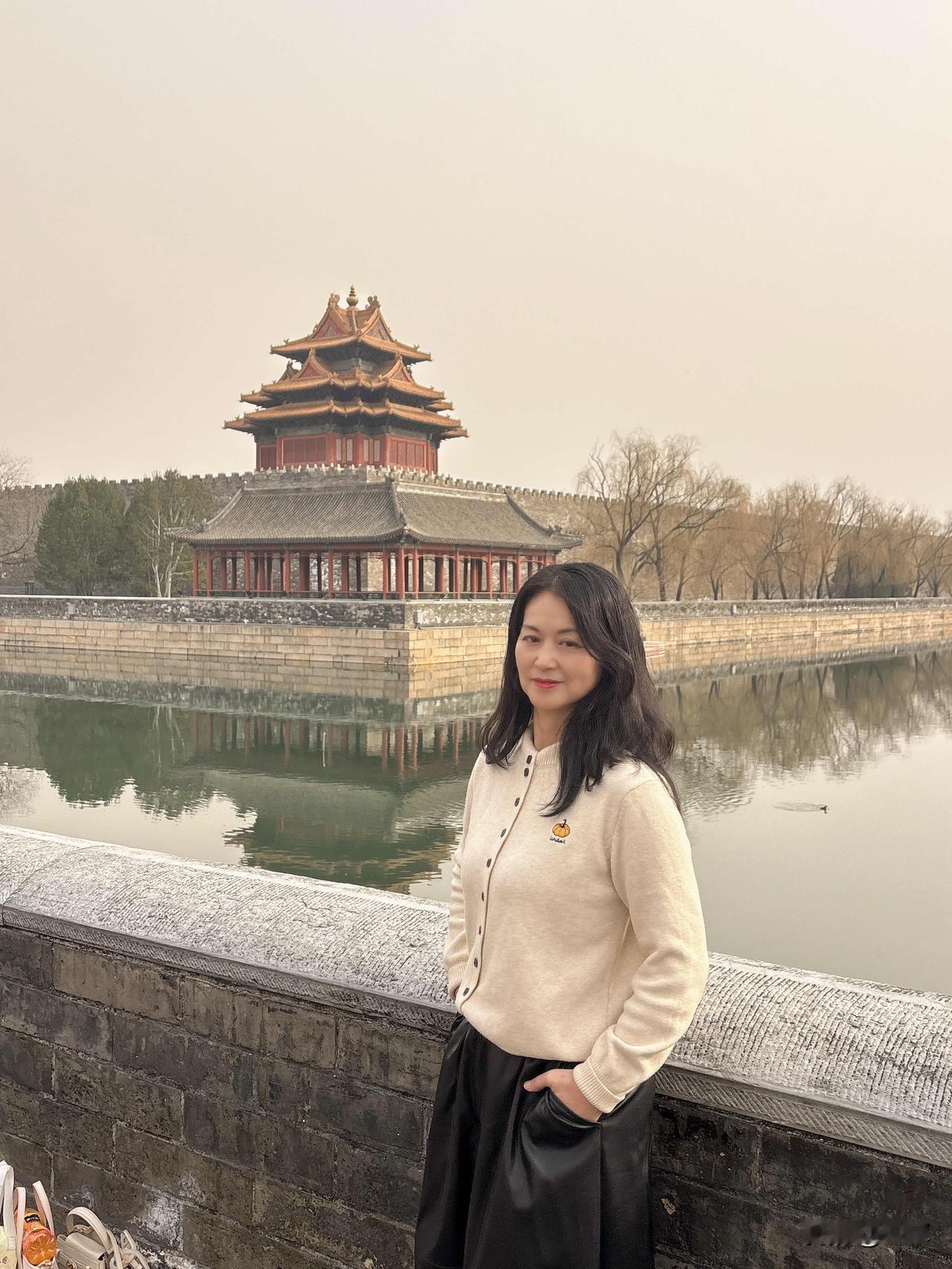 男人其实很简单，只要女人喜欢打扮、性格温柔、会撒娇，能给男人足够的鼓励，