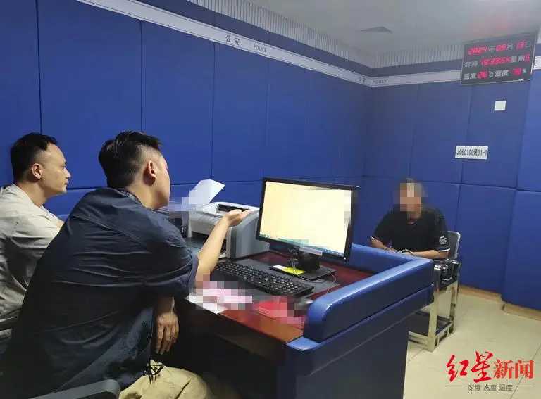 一桩尘封32年的命案终于告破！四川威远男子李某财因感情纠纷杀害母亲和女友后，竟带着嫂嫂古某潜逃至广东