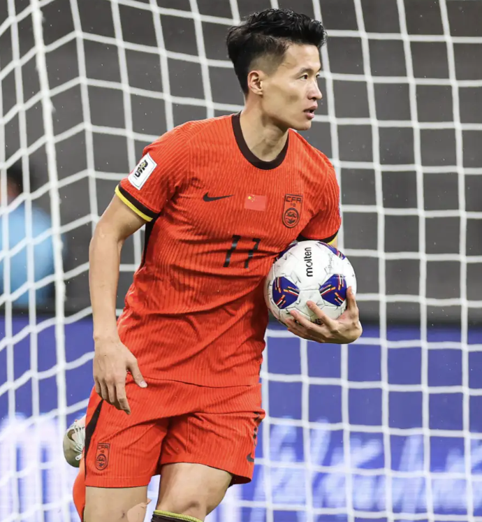 中超补赛:林良铭伤退无碍国安恩加德乌造乌龙1-0登顶
