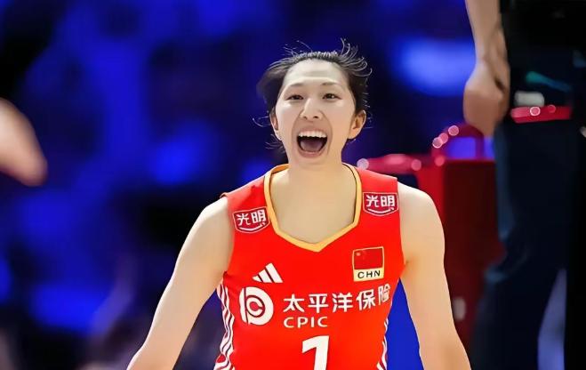距离2026年女排亚锦赛开幕仅剩24天，中国女排却收到一个令人揪心的消息。头