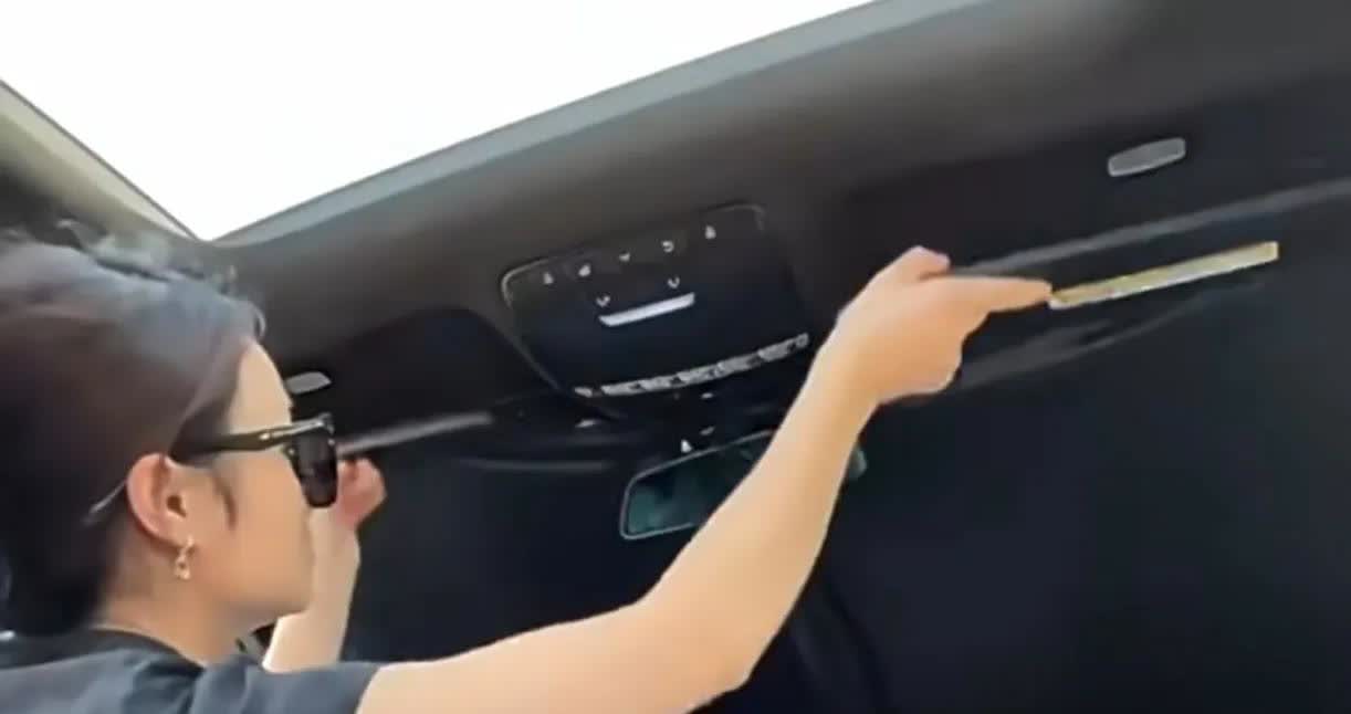 一开始很不明白，许多电车的车主总是给前档玻璃遮阳。之前还笑话他们，有必要